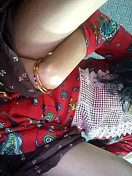 Snapshot of lovely----bhabhi chatting on February 12, 2026, 1:49 am lovely----bhabhi online show from February 12, 2026, 1:49 am