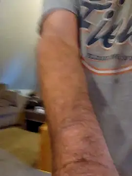 Snapshot of HardSteele97 chatting on October 6, 2025, 8:31 pm HardSteele97 online show from October 6, 2025, 8:31 pm