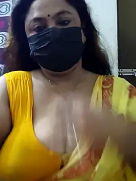 Snapshot of rani130 chatting on July 10, 2026, 12:54 am rani130 online show from July 10, 2026, 12:54 am