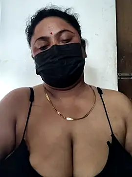 rani130 online show from June 4, 2026, 1:43 am