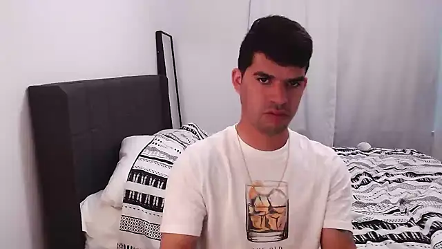 Snapshot of lancebrek chatting on March 11, 2025, 1:45 pm lancebrek online show from March 11, 2025, 1:45 pm