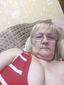 Snapshot of Violet5364 chatting on March 11, 2026, 9:20 pm Violet5364 online show from March 11, 2026, 9:20 pm