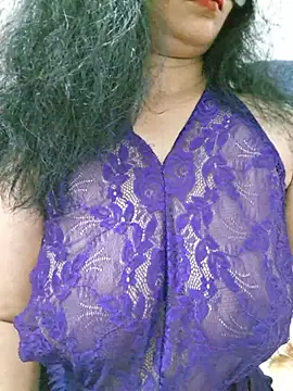 Snapshot of Jassi_Does chatting on July 31, 2026, 10:07 pm Jassi Does online show from July 31, 2026, 10:07 pm