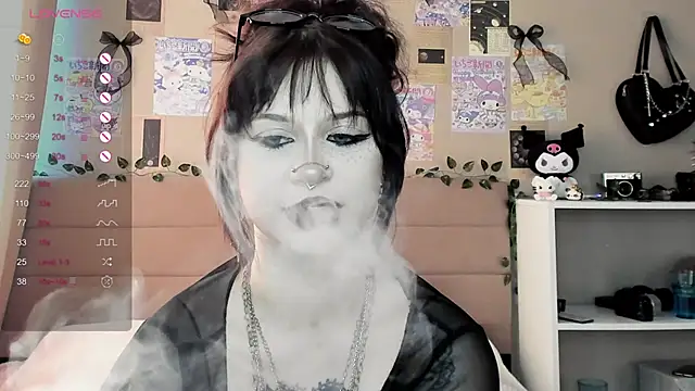 marynixoxo online show from February 25, 2026, 8:36 am