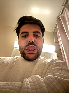 Sex-10-10 online show from November 22, 2025, 10:58 am