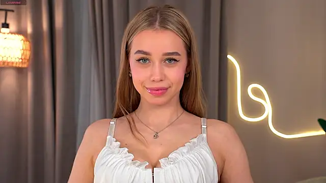 Snapshot of _Spring_Day_ chatting on October 20, 2025, 8:37 am Spring Day online show from October 20, 2025, 8:37 am