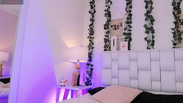 Snapshot of Couplecolombia_gh chatting on October 25, 2025, 4:22 am Couplecolombia gh online show from October 25, 2025, 4:22 am