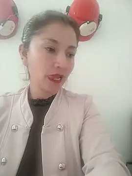 Snapshot of Cielo_carpentier69 chatting on May 21, 2026, 5:21 pm Cielo carpentier69 online show from May 21, 2026, 5:21 pm