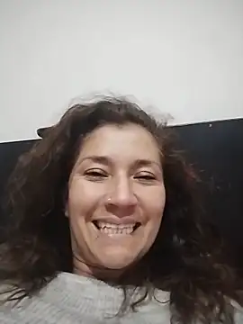 Snapshot of Cielo_carpentier69 chatting on June 13, 2026, 12:08 am Cielo carpentier69 online show from June 13, 2026, 12:08 am