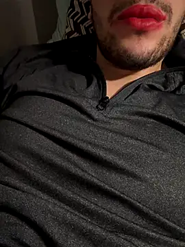 yaxxx03 online show from December 21, 2025, 12:18 pm