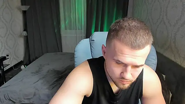 Vladik b online show from March 11, 2025, 4:51 pm