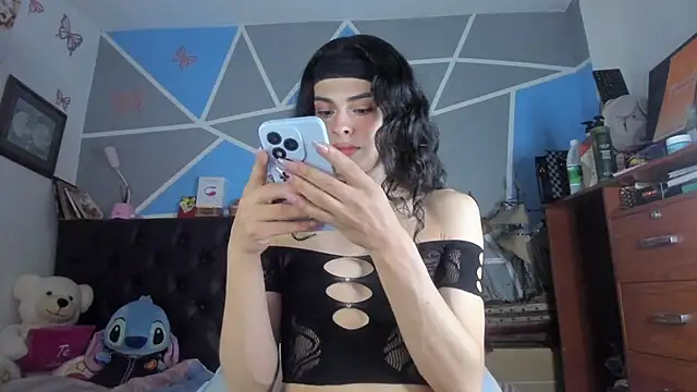 Snapshot of Meghan_hott chatting on October 19, 2025, 6:38 am Meghan hott online show from October 19, 2025, 6:38 am