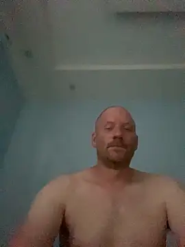 Krzysiekg123 online show from October 3, 2025, 4:19 pm