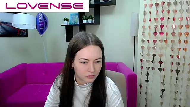 babysue89 online show from February 13, 2025, 4:22 am