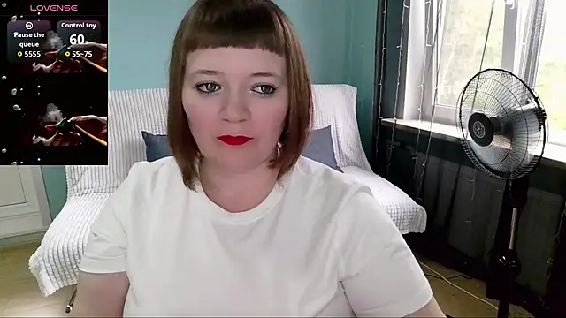 LizaMilfa online show from July 9, 2026, 10:37 am