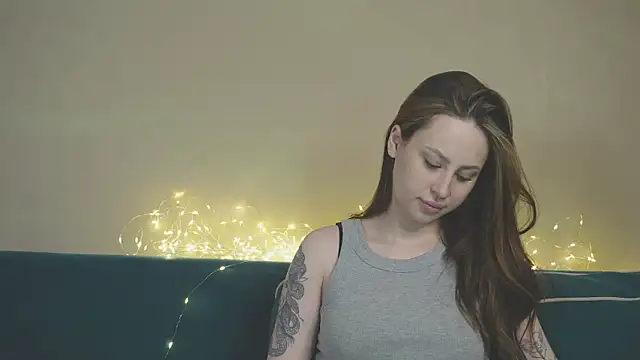 girlstirp online show from March 11, 2025, 1:01 pm