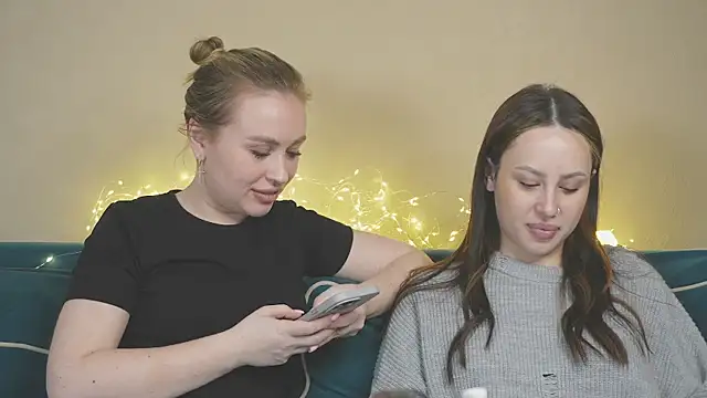 girlstirp online show from March 11, 2025, 9:56 am