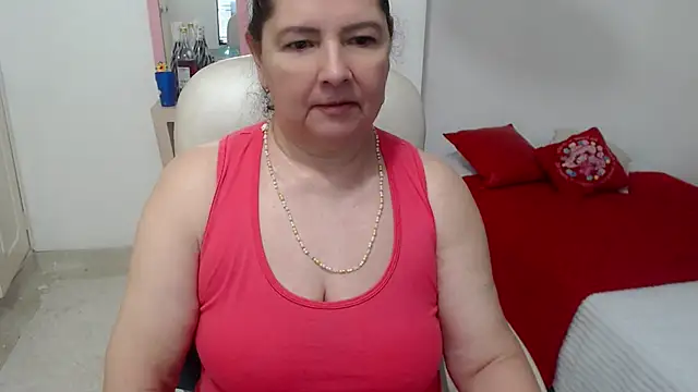 Snapshot of leonela_69 chatting on June 4, 2026, 10:20 am leonela 69 online show from June 4, 2026, 10:20 am