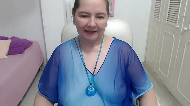 leonela 69 online show from July 7, 2026, 7:45 am