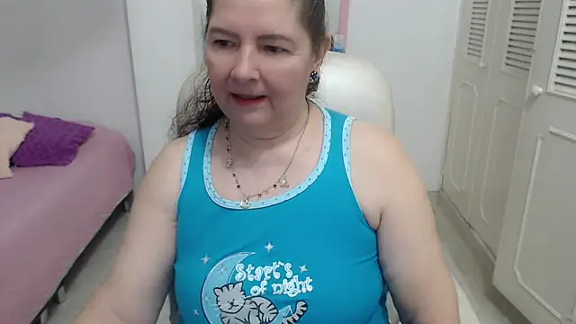 leonela 69 online show from July 1, 2026, 10:54 pm