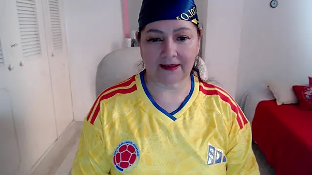 Snapshot of leonela_69 chatting on June 17, 2026, 8:41 pm leonela 69 online show from June 17, 2026, 8:41 pm