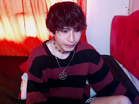Alien Twink online show from October 2, 2025, 1:25 pm