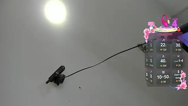 Snapshot of EmiliaRose_ chatting on May 9, 2026, 9:18 pm EmiliaRose online show from May 9, 2026, 9:18 pm