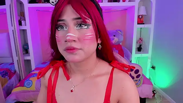 Snapshot of miss___megan chatting on May 12, 2026, 2:30 am miss megan online show from May 12, 2026, 2:30 am