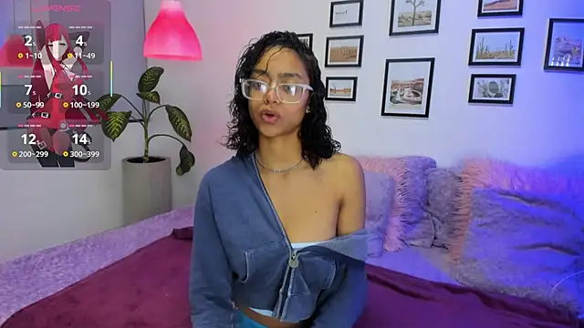 Snapshot of Alice_simmons chatting on November 27, 2025, 1:33 pm Alice simmons online show from November 27, 2025, 1:33 pm