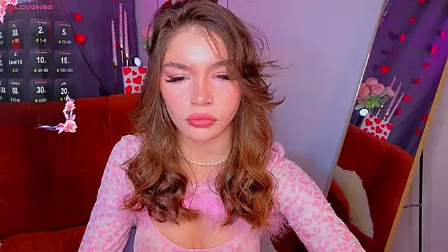 Caroline  Brown online show from February 15, 2025, 1:53 am