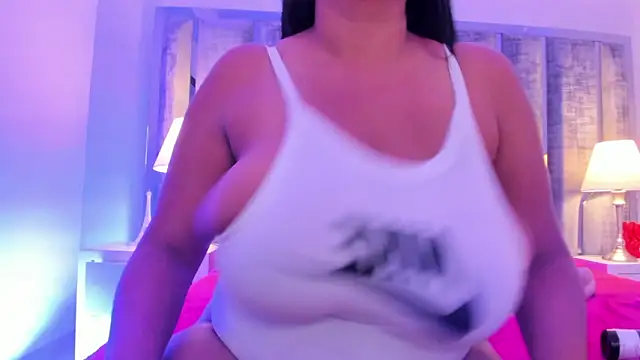 Snapshot of Ciara_Benet chatting on February 21, 2026, 12:07 pm Ciara Benet online show from February 21, 2026, 12:07 pm