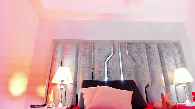 Snapshot of Ciara_Benet chatting on March 9, 2026, 12:09 pm Ciara Benet online show from March 9, 2026, 12:09 pm