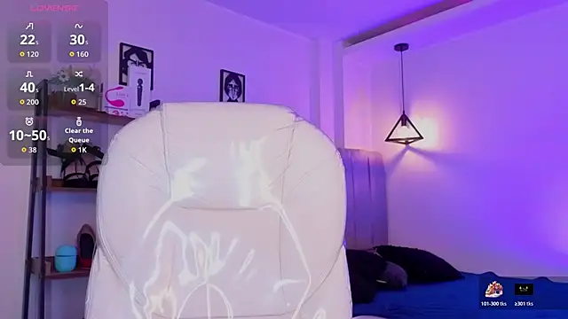 Snapshot of Miller_Vanessa_ chatting on October 30, 2025, 8:28 pm Miller Vanessa online show from October 30, 2025, 8:28 pm