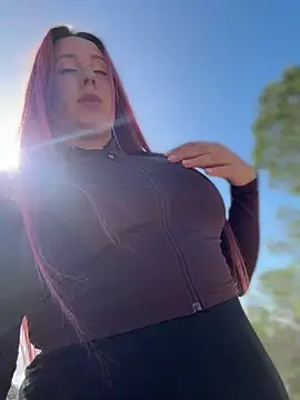 Mona Plus online show from March 27, 2026, 9:43 am