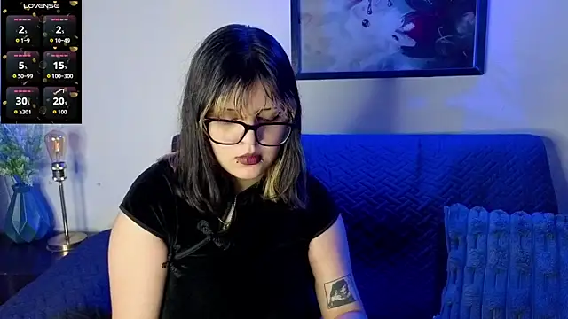 Snapshot of scarleth_shadow chatting on September 10, 2025, 1:26 am scarleth shadow online show from September 10, 2025, 1:26 am