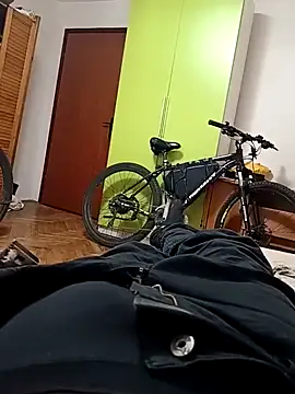 xxxdeo online show from March 12, 2025, 2:12 pm