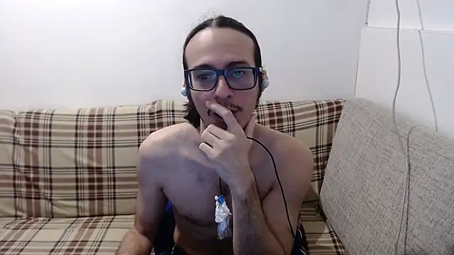 Snapshot of cholitohermoso chatting on July 30, 2026, 2:16 pm cholitohermoso online show from July 30, 2026, 2:16 pm