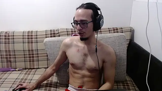 Snapshot of cholitohermoso chatting on July 10, 2026, 3:34 pm cholitohermoso online show from July 10, 2026, 3:34 pm
