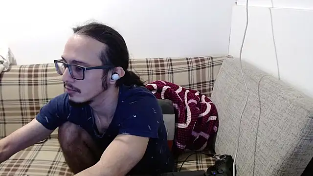 Snapshot of cholitohermoso chatting on June 16, 2026, 7:47 pm cholitohermoso online show from June 16, 2026, 7:47 pm