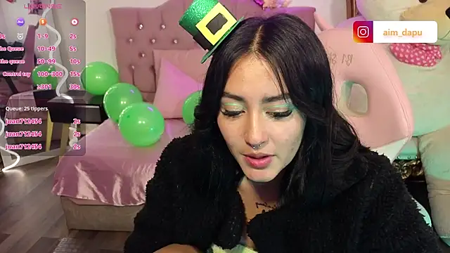 Snapshot of LUDO_KITTY_TAY chatting on March 18, 2025, 6:17 am LUDO KITTY TAY online show from March 18, 2025, 6:17 am