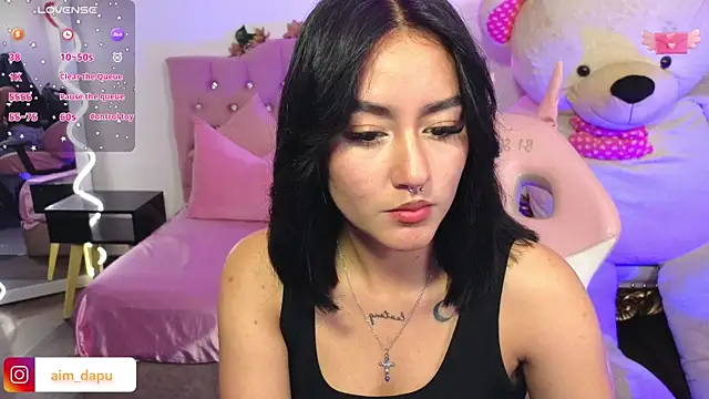 Snapshot of LUDO_KITTY_TAY chatting on March 16, 2025, 3:25 am LUDO KITTY TAY online show from March 16, 2025, 3:25 am