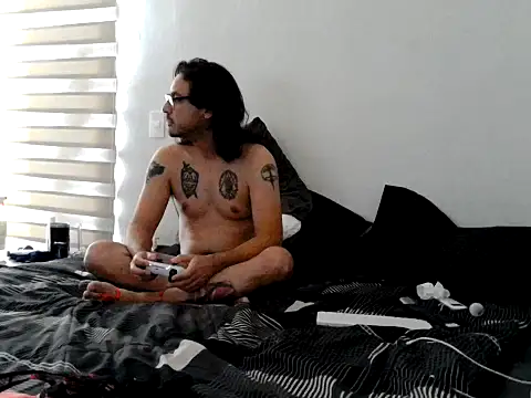 Snapshot of Iscariot19 chatting on February 27, 2026, 12:00 am Iscariot19 online show from February 27, 2026, 12:00 am