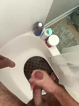 Snapshot of danyh2023 chatting on November 27, 2025, 8:20 pm danyh2023 online show from November 27, 2025, 8:20 pm