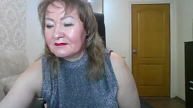 Victoria secrets  online show from February 28, 2025, 2:20 pm