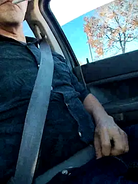 Vergadura590 online show from October 25, 2025, 9:04 pm