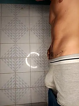 jose2004A- online show from February 14, 2025, 7:49 am