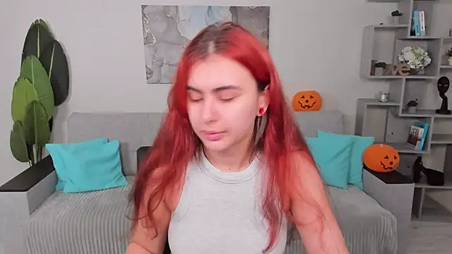 Snapshot of GabriellaMays chatting on November 11, 2025, 5:13 am GabriellaMays online show from November 11, 2025, 5:13 am