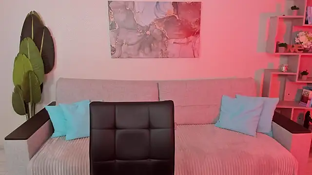 Snapshot of GabriellaMays chatting on November 12, 2025, 5:11 am GabriellaMays online show from November 12, 2025, 5:11 am