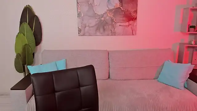 Snapshot of GabriellaMays chatting on November 16, 2025, 5:12 am GabriellaMays online show from November 16, 2025, 5:12 am