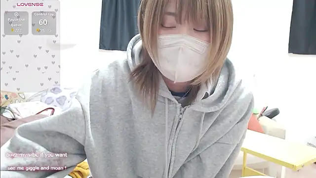 Snapshot of FUYU_rain chatting on April 24, 2026, 1:07 am FUYU rain online show from April 24, 2026, 1:07 am